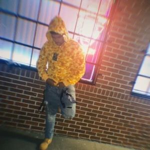 Meet your Posher, Isaiah